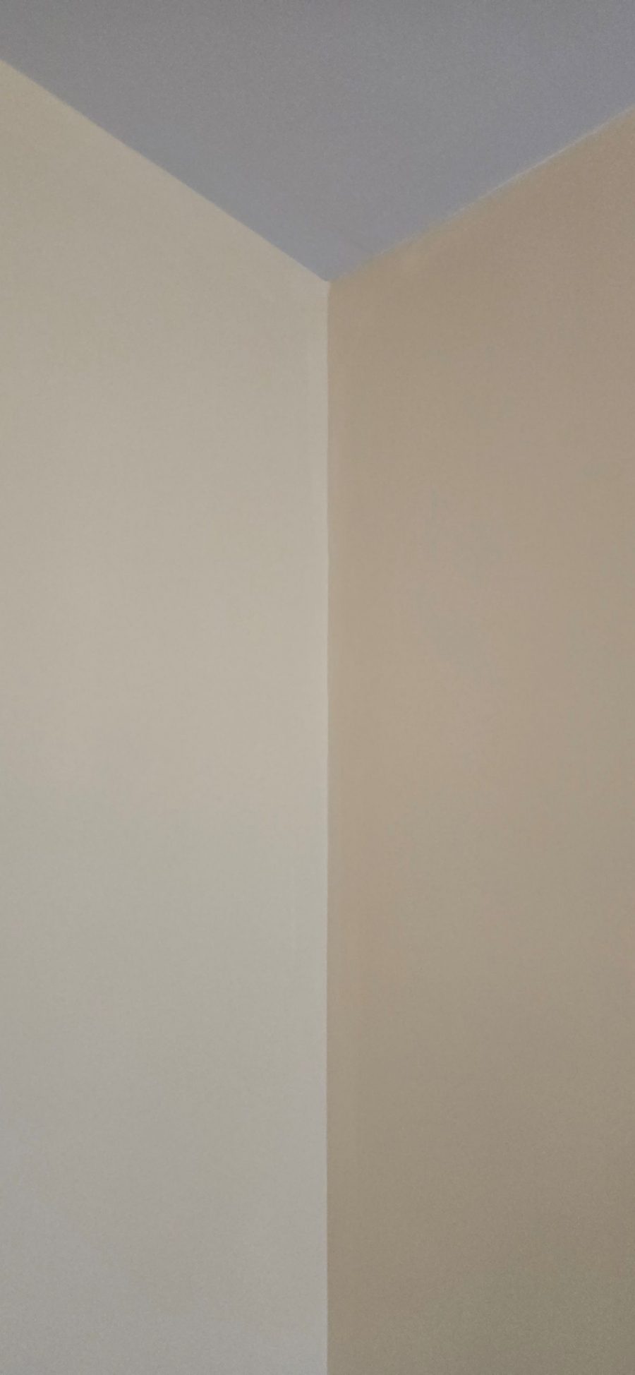 corner seam of painted drywall Preview Image 3