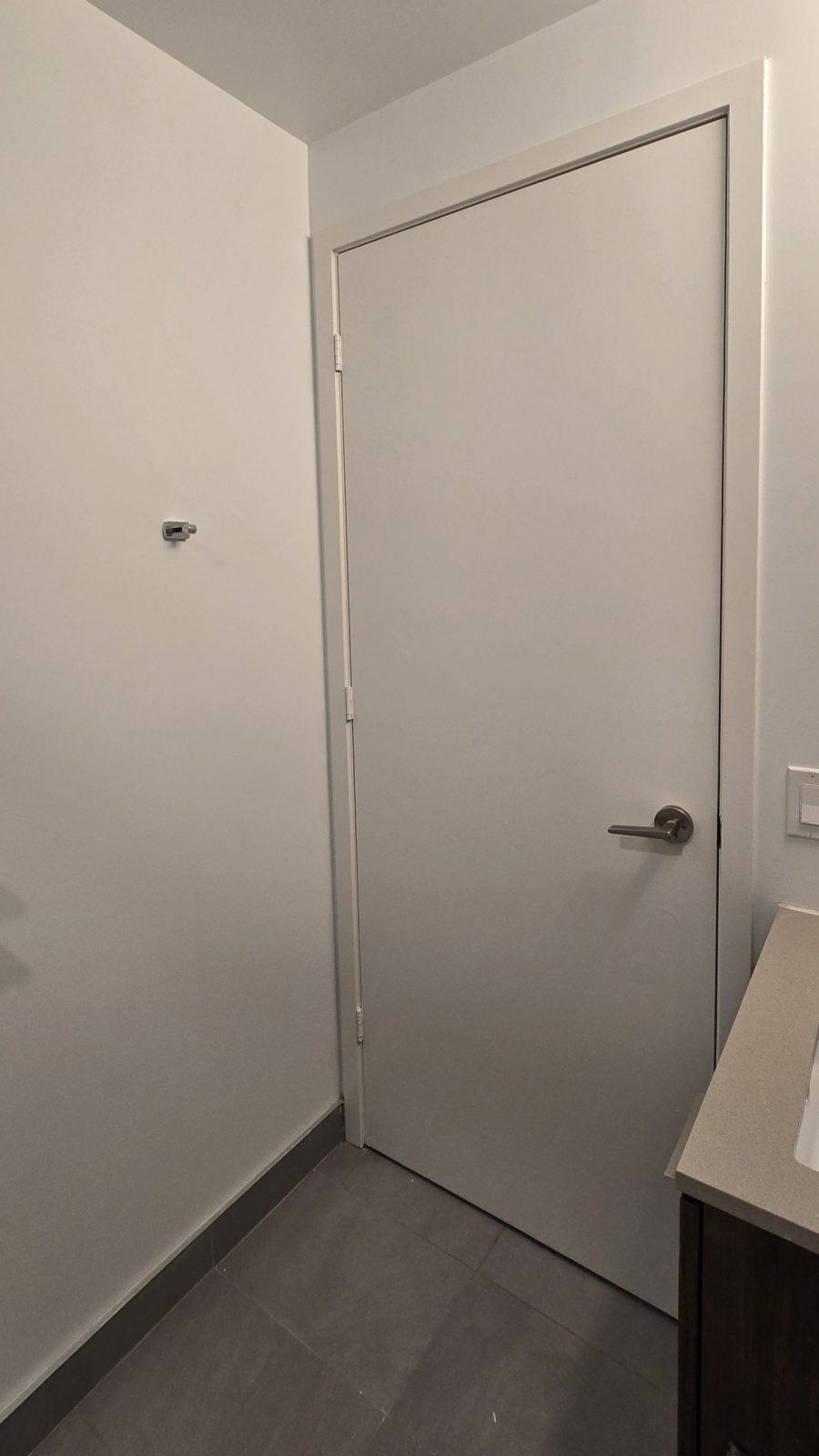 white painted interior walls Preview Image 5