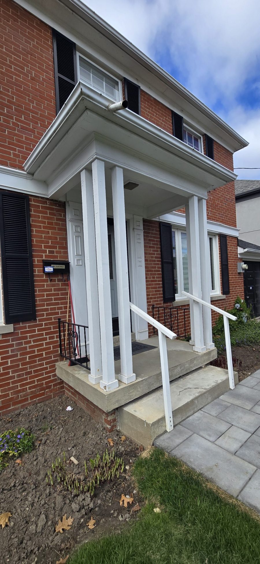 home entryway before repaint Preview Image 6