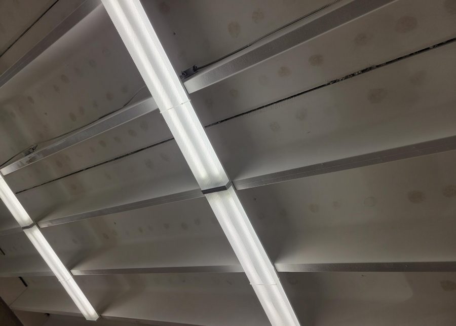 commercial interior ceiling before repaint Preview Image 11