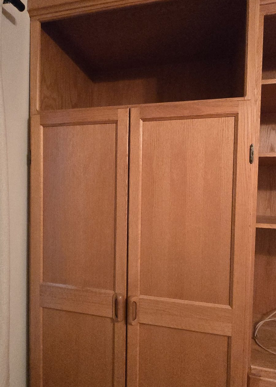 stained wood built in cabinets before repaint Preview Image 6