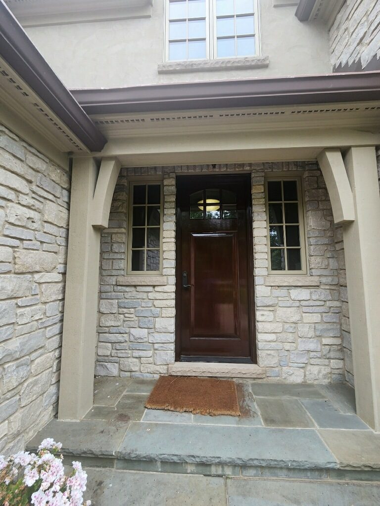 Exterior Staining Project Preview Image 9