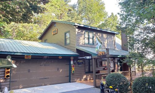 Cabin Wood Exterior Painting
