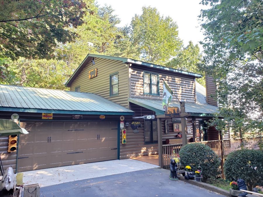 Cabin Wood Exterior Painting