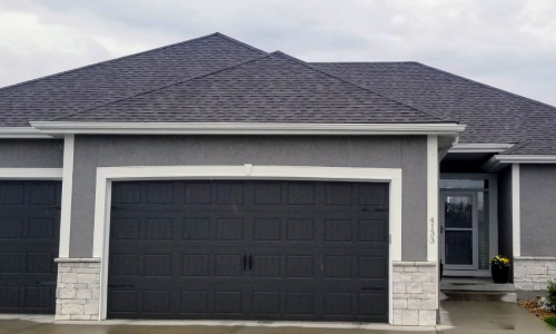 one story home trim only painting