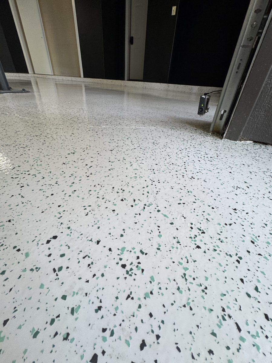 garage floor with epoxy coating Preview Image 2