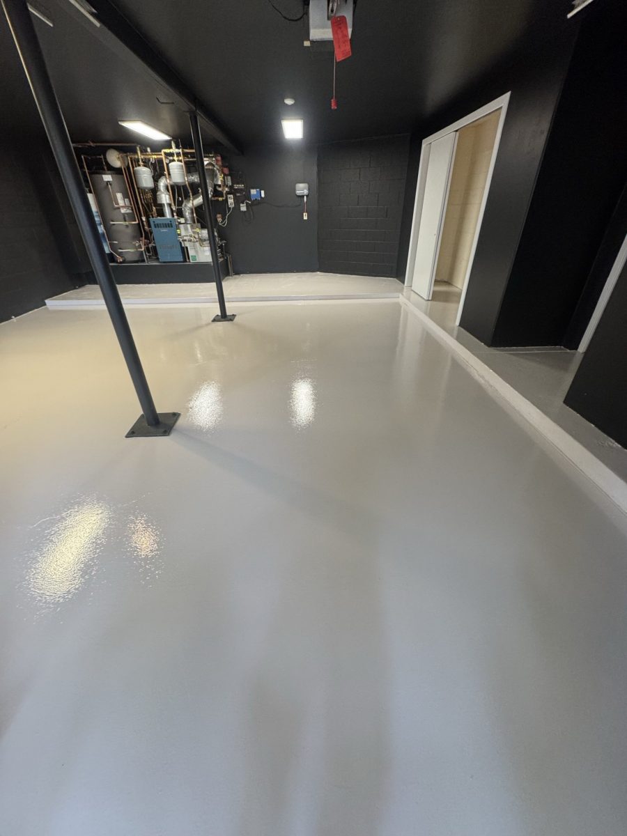 garage floor with epoxy coating Preview Image 8