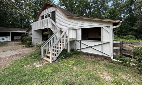 Barn 2 Front Exterior