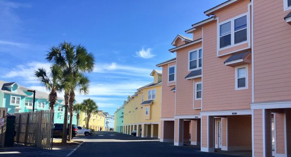 Commercial HOA Condominium Exterior