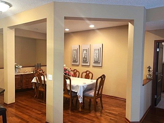photo of home dining room with table and chairs Preview Image 6