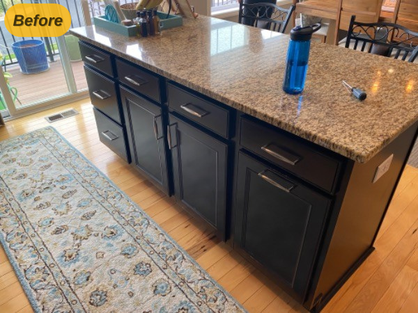 kitchen island with black cabinets Preview Image 3