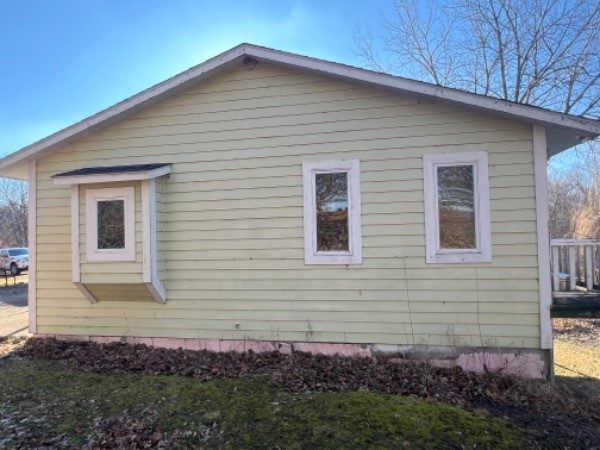 Side Of The House (Before) Preview Image 13