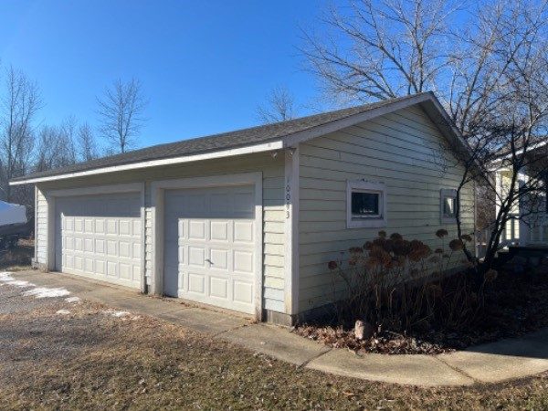 Garage (Before) Preview Image 14