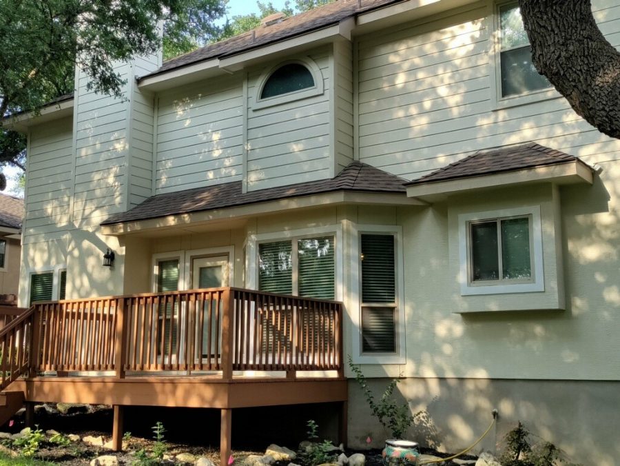 stucco home Preview Image 5