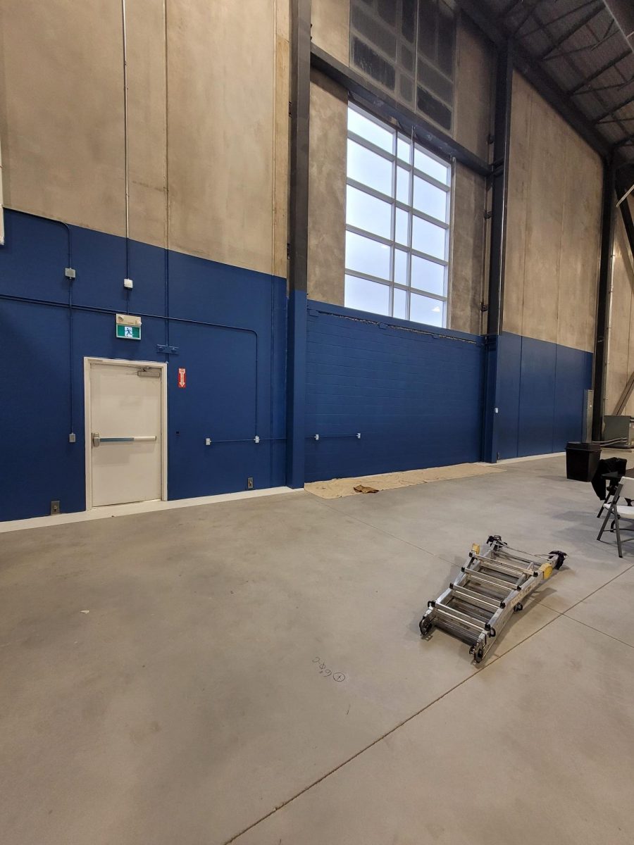 warehouse walls painted blue Preview Image 2