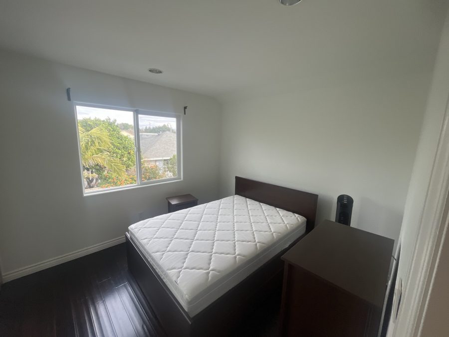 home interior room with bed Preview Image 2