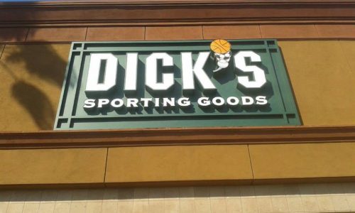 Dicks Sporting Goods Exterior