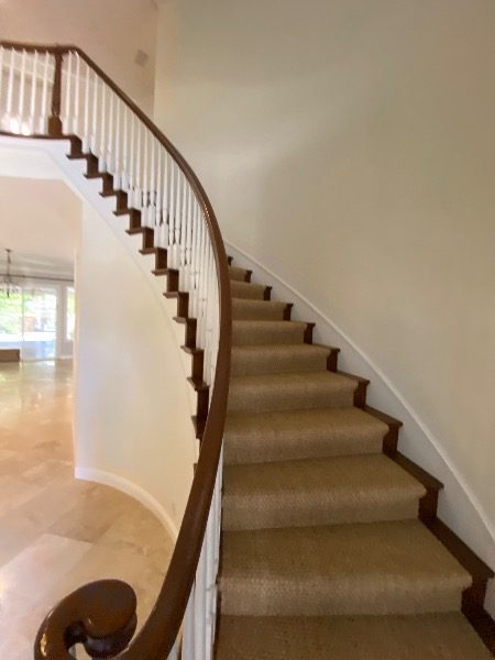 home staircase Preview Image 4