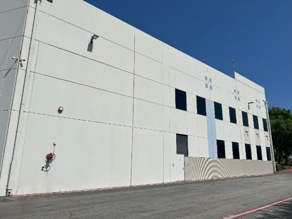 commercial warehouse exteriror before repaint Preview Image 10