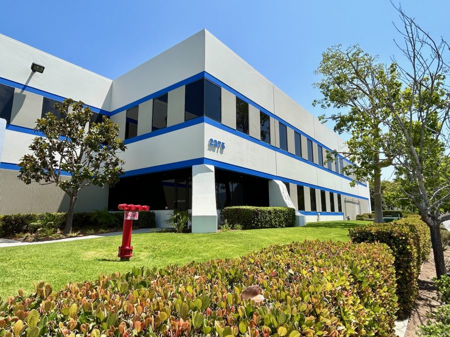 painted commercial warehouse exterior Preview Image 1