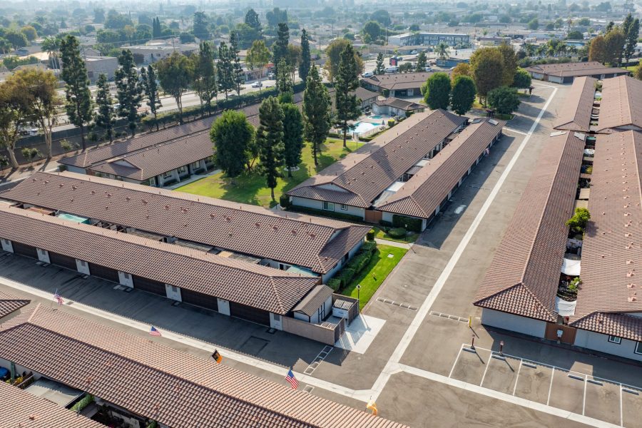 painted apartment complex Preview Image 5