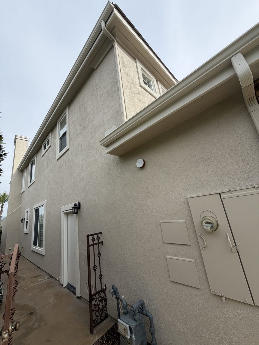 painted stucco house exterior Preview Image 4