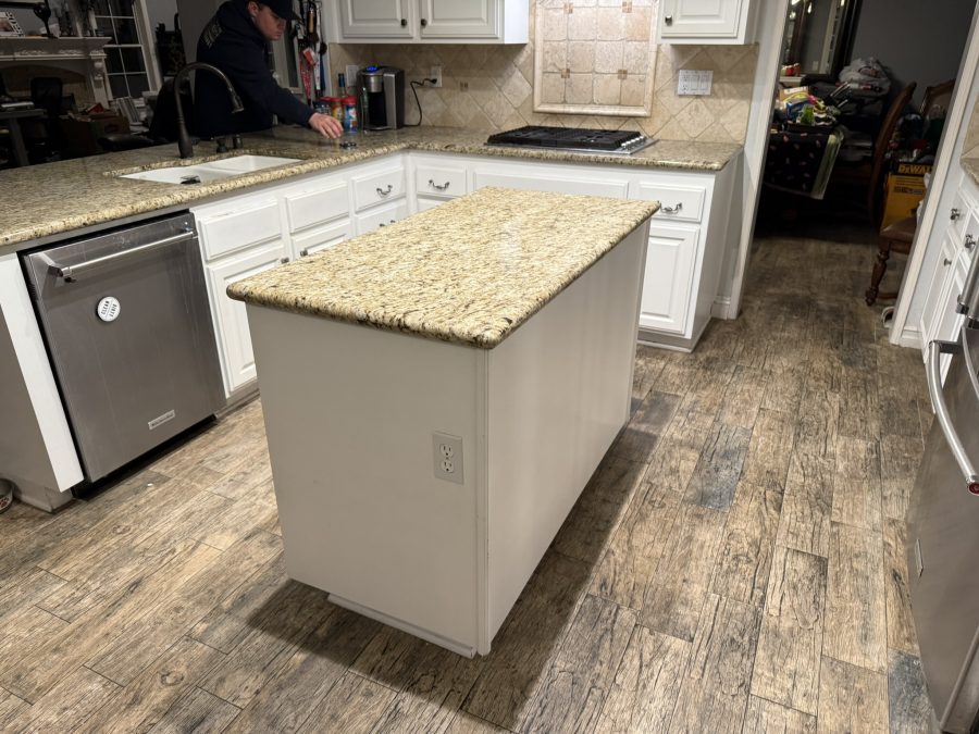 kitchen island Preview Image 4