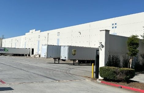 commercial warehouse exteriror before repaint