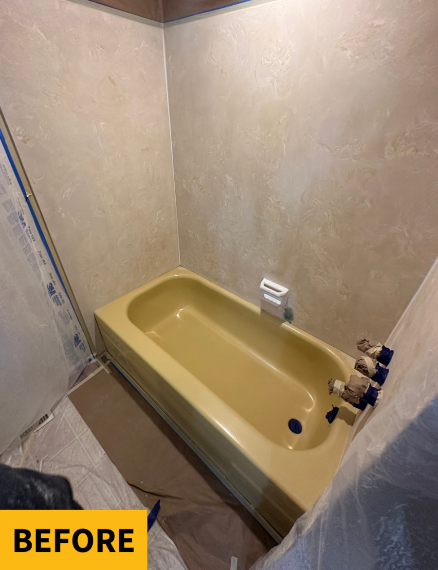 Bathtub Before Resurfacing Preview Image 3