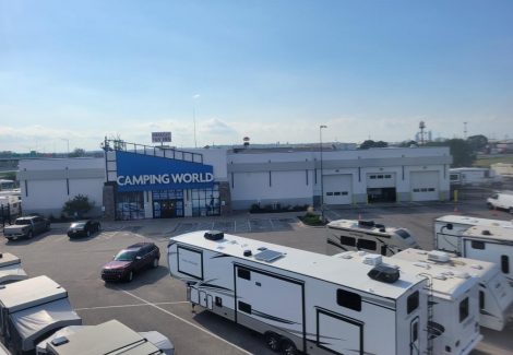 camping world commercial exterior painting