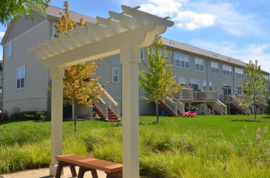 Commercial Townhouse Painters in Aurora