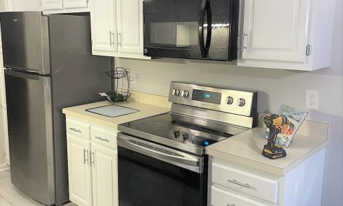 Residential Cabinet Painting Project