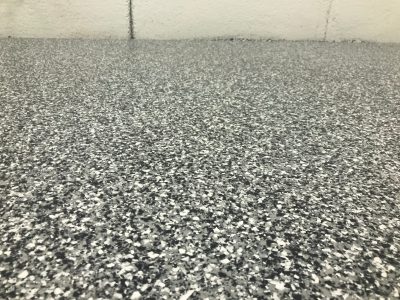 concrete floor with epoxy finish in pearland texas