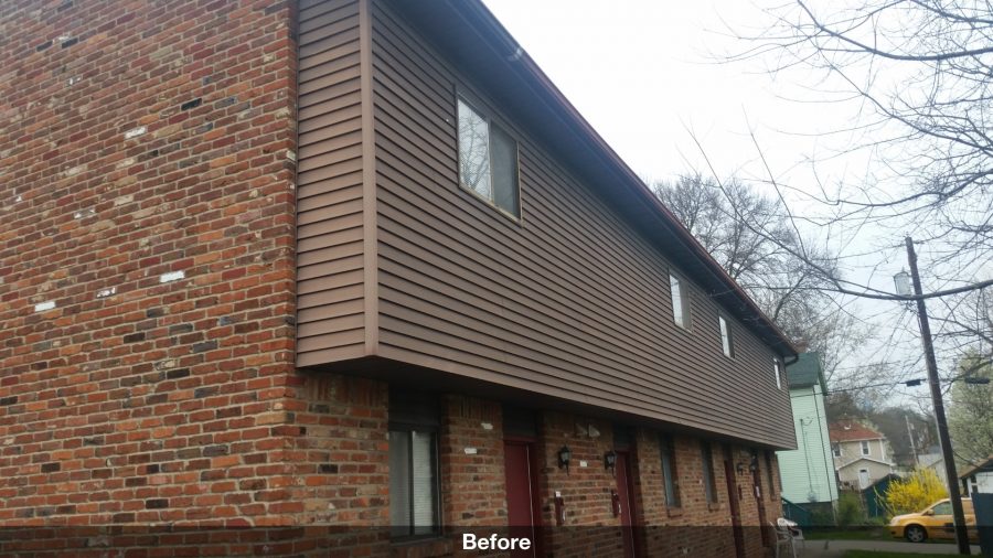Brick and siding before refinishing Preview Image 7