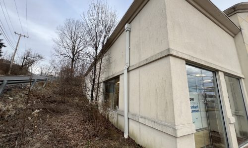 Side Elevation – Dirty and Stained