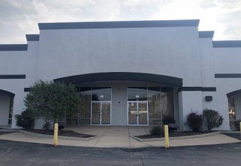 Exterior Commercial Painting at Amish Furniture in Naperville