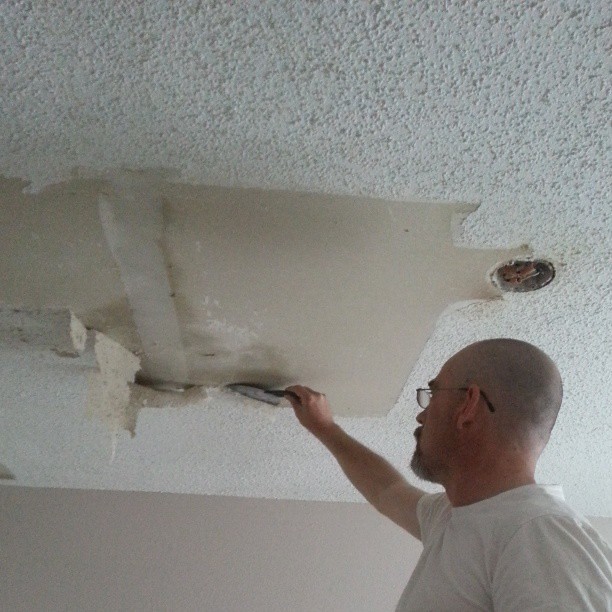 3 Ways To Deal With A Popcorn Ceiling Plano