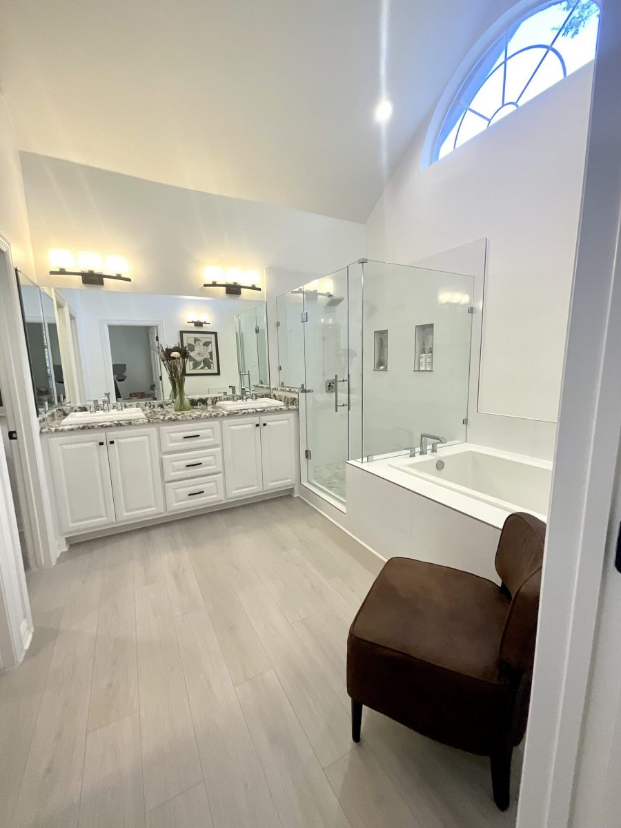 master bathroom Preview Image 2