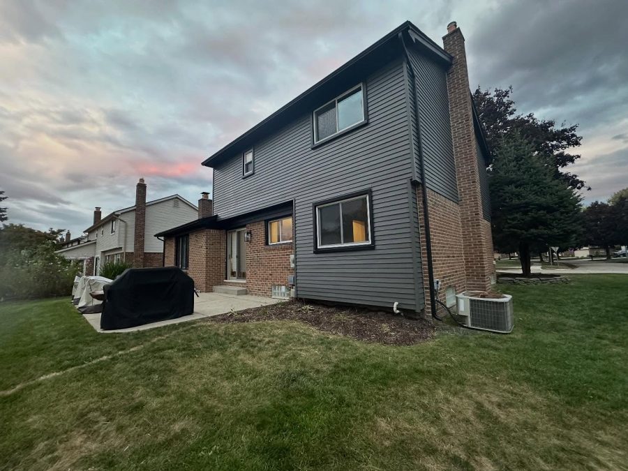 exterior painting Preview Image 2