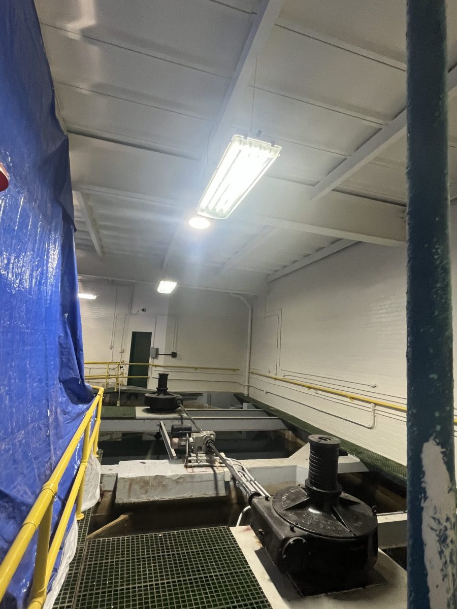 Wide View of Ceiling Preview Image 1