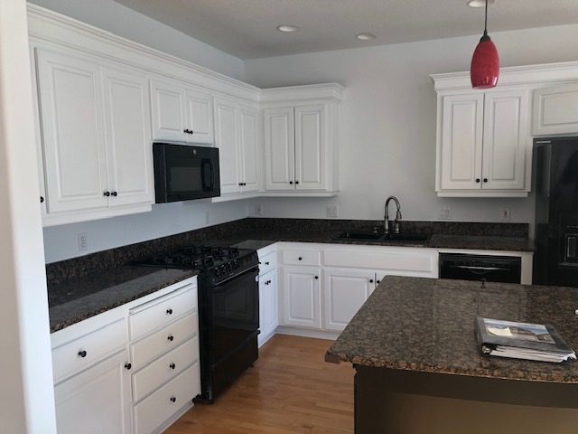 kitchen cabinet painting in Beaverton. Preview Image 3