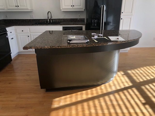 kitchen island painting in Beaverton. Preview Image 1