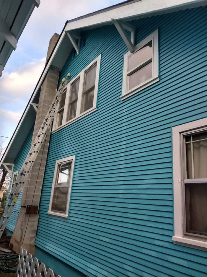 kenton home after paint job turquoise Preview Image 9