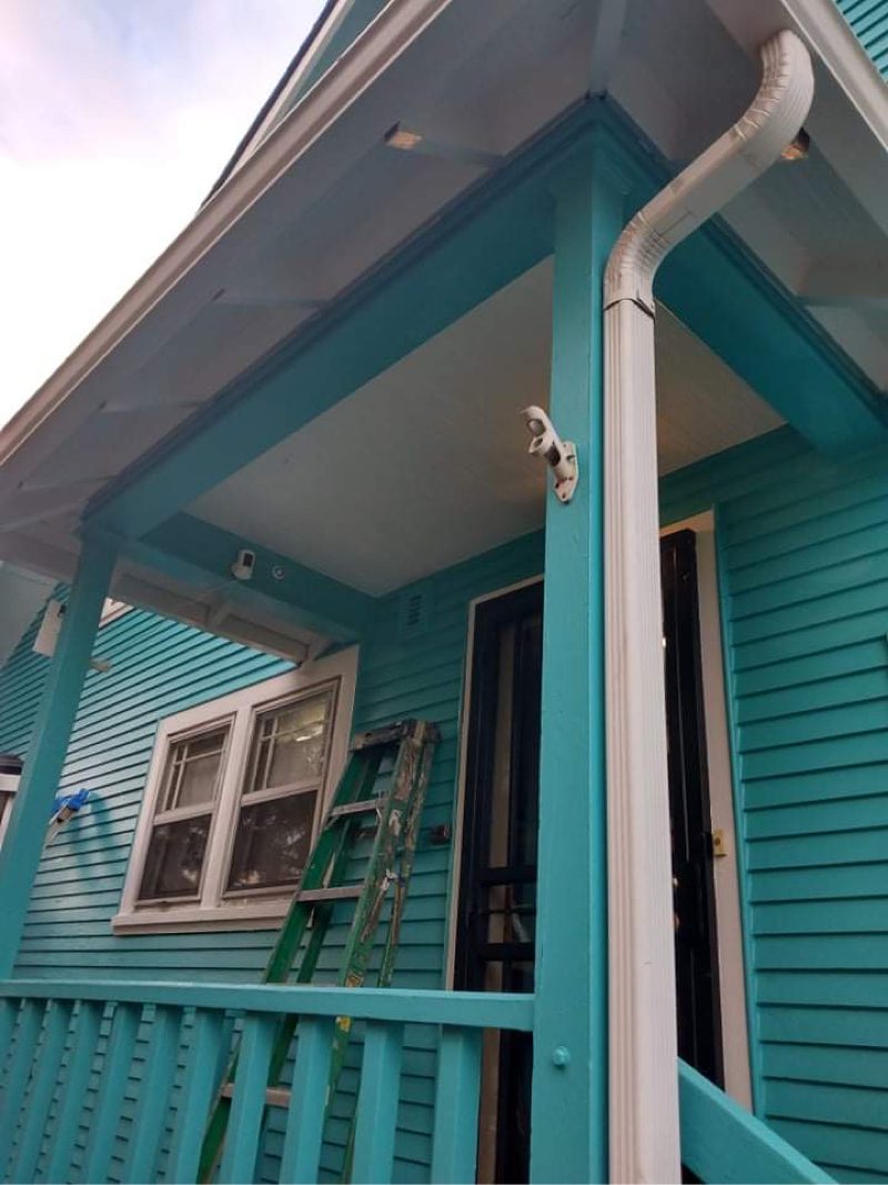kenton home after paint job turquoise Preview Image 11