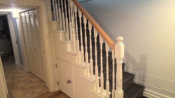 home staircase Preview Image 10