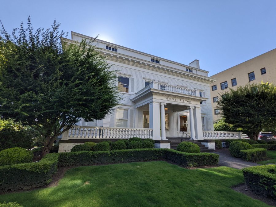 office exterior Preview Image 1