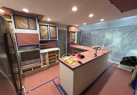 Kitchen Cabinet Painters