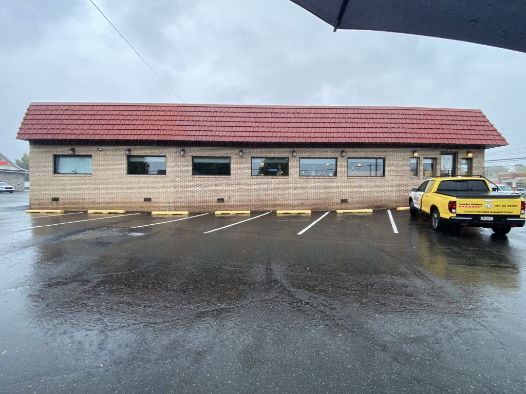 New Pennsburg Diner – Power Washing, Aluminum Siding Painting, Stucco Painting & Patching Before