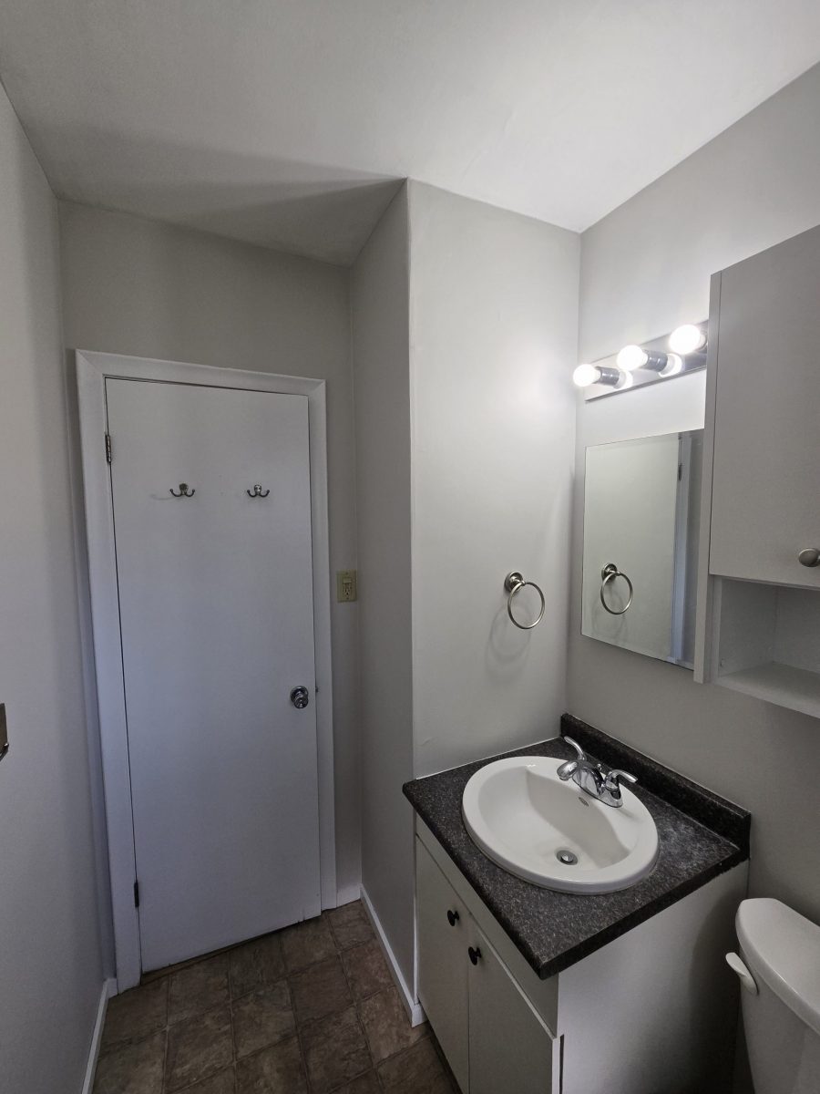 powder room painted white Preview Image 2