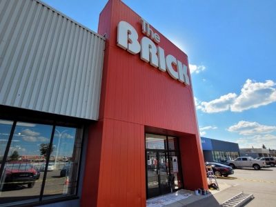 exterior retail building painting company regina